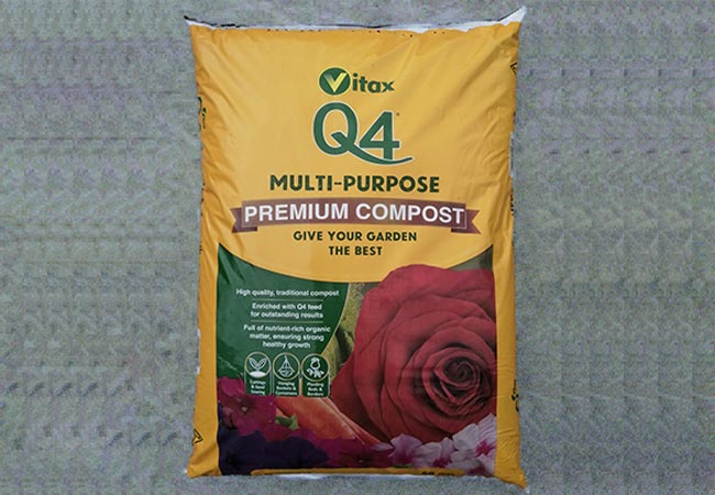 Vitax Q4 Multi-Purpose Compost