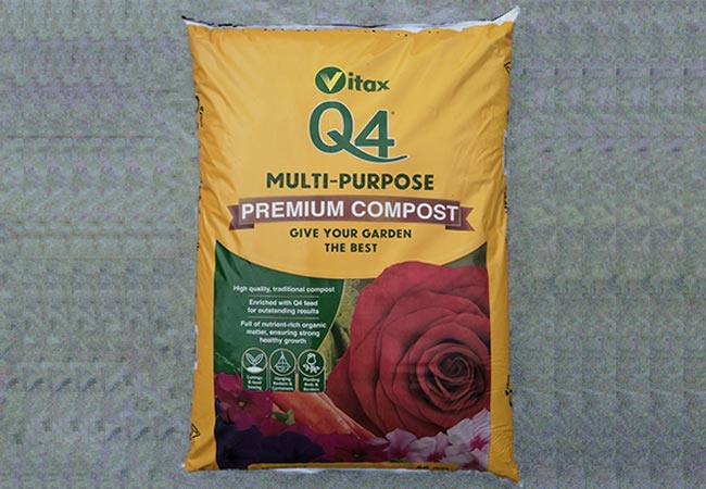 Vitax Q4 Multipurpose Compost